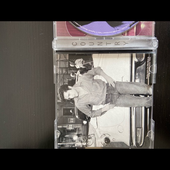 Authentic CD album Elvis Presley The county collection (2 disks) - Picture 3 of 8